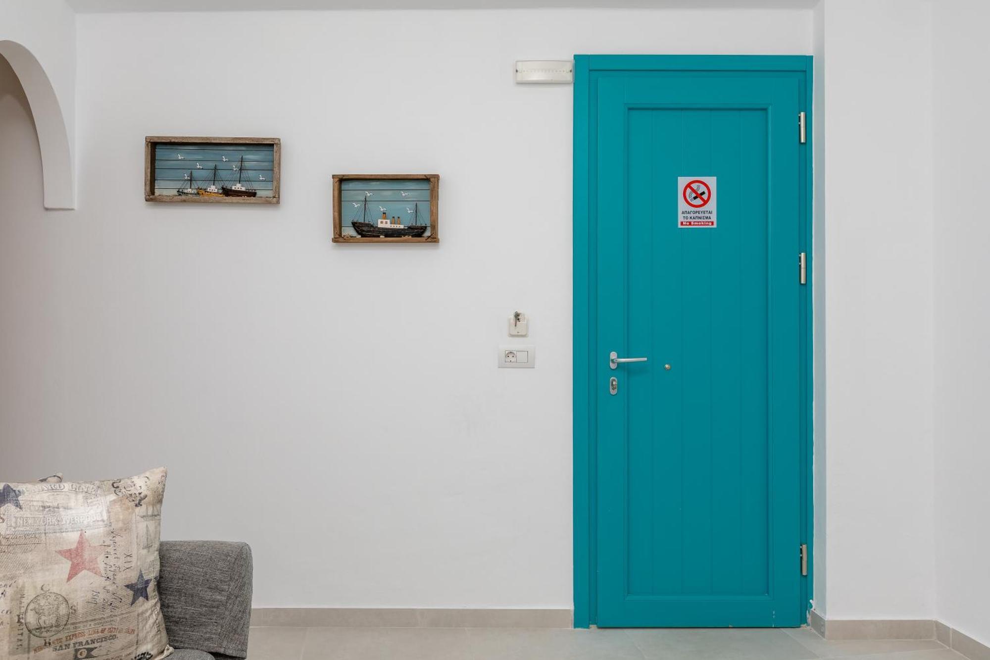 קרטראדוס Nikolas Hotel מראה חיצוני תמונה